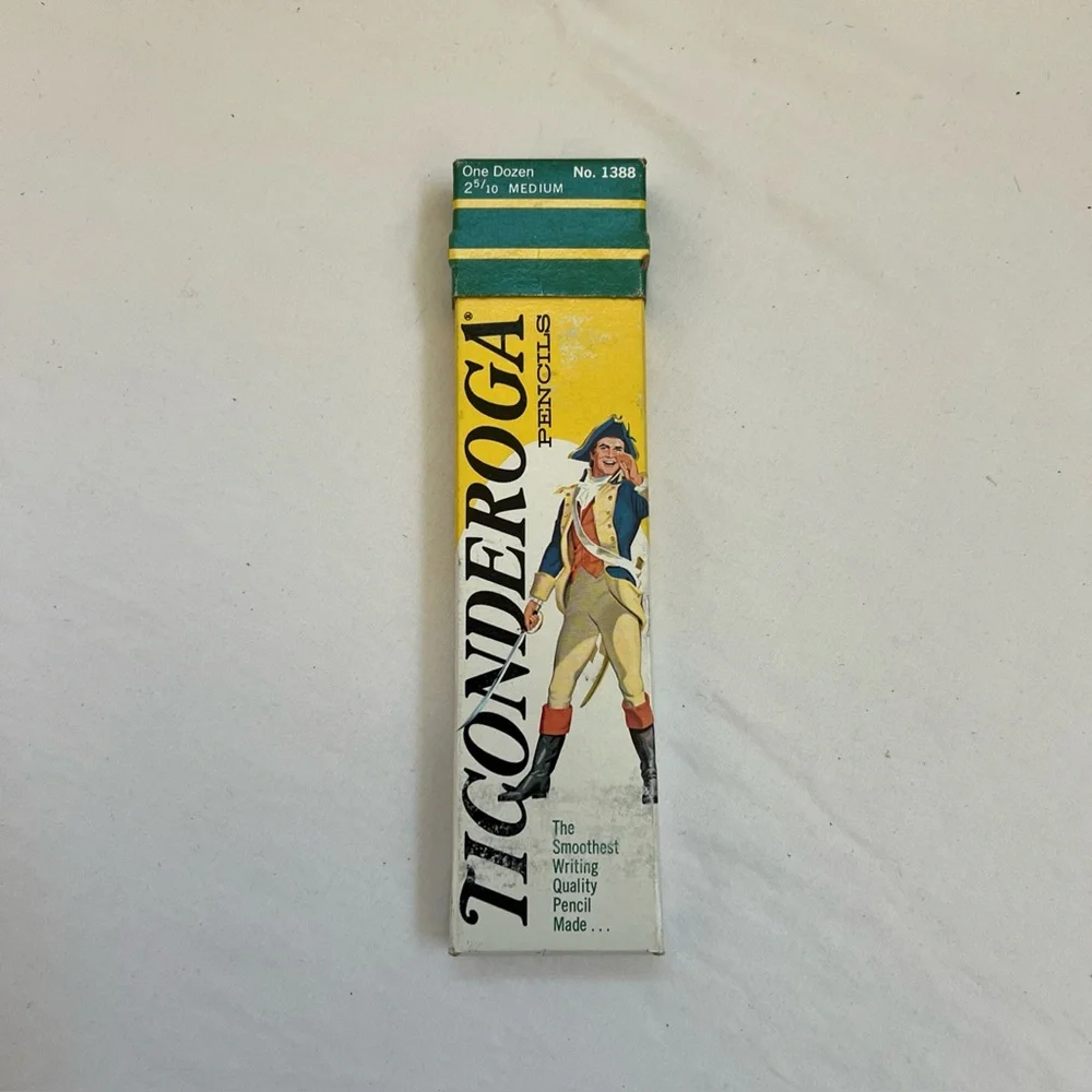 8 Dixon Ticonderoga 1388 Pencils 2 5/10 Medium Vintage USA